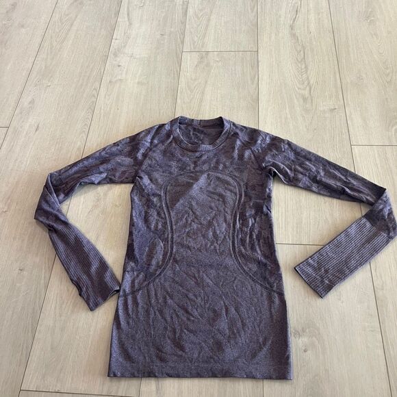 Lululemon Swiftly Tech Long Sleeve Special Edition Concord Grape Sz 4 - Picture 1 of 7